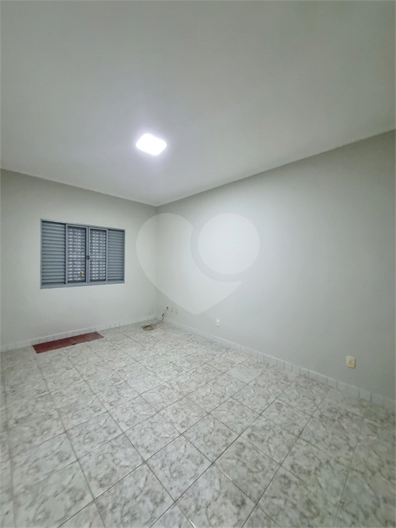 CASA PARA LOCAÇÃO NA VILA NOVA CACHOEIRINHA 