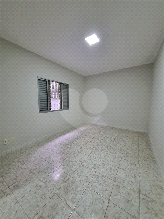 CASA PARA LOCAÇÃO NA VILA NOVA CACHOEIRINHA 