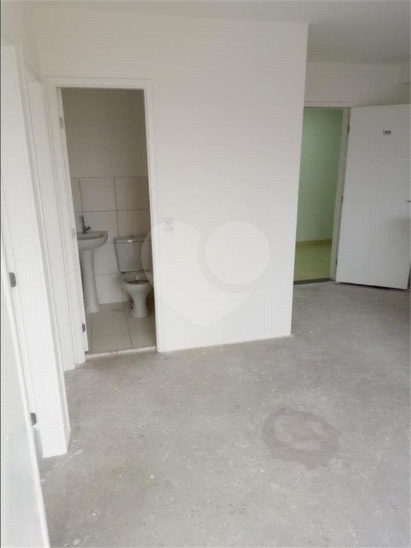 Apartamento a venda 37 m com  2 dormitórios varanda na Agua Branca