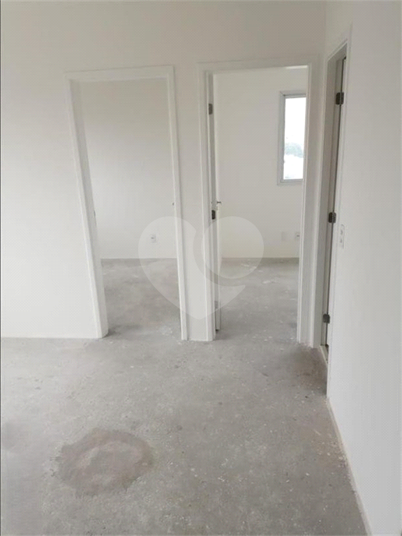 Apartamento a venda 37 m com  2 dormitórios varanda na Agua Branca