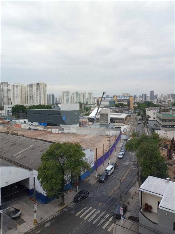 Apartamento a venda 37 m com  2 dormitórios varanda na Agua Branca