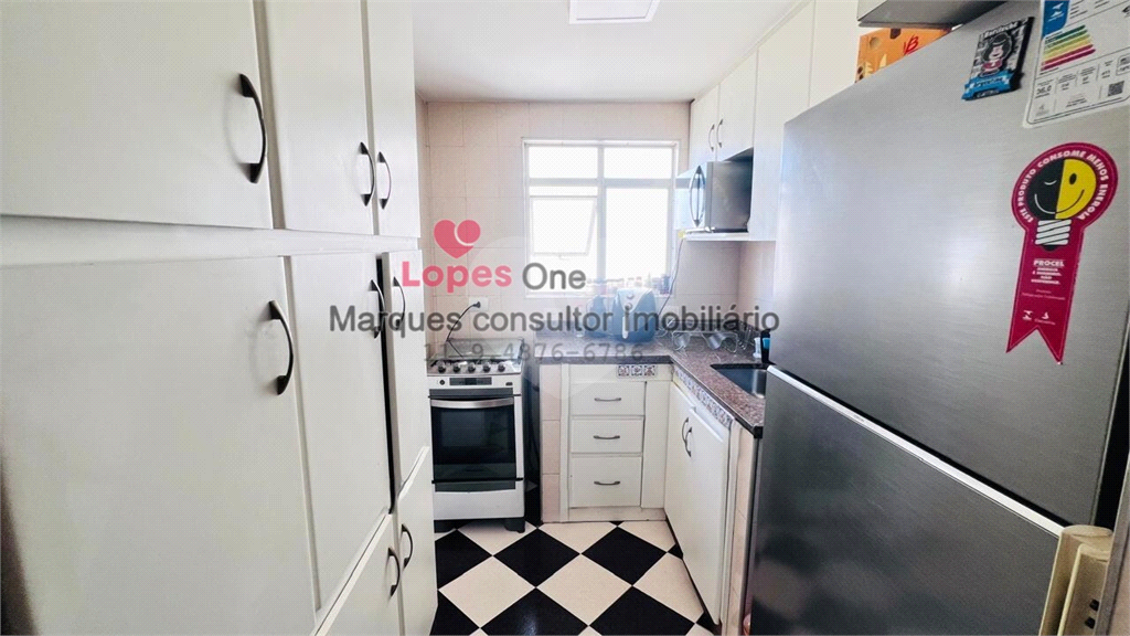 More em frente ao Horto Florestal — Apto 2 dormitório reformado com vaga