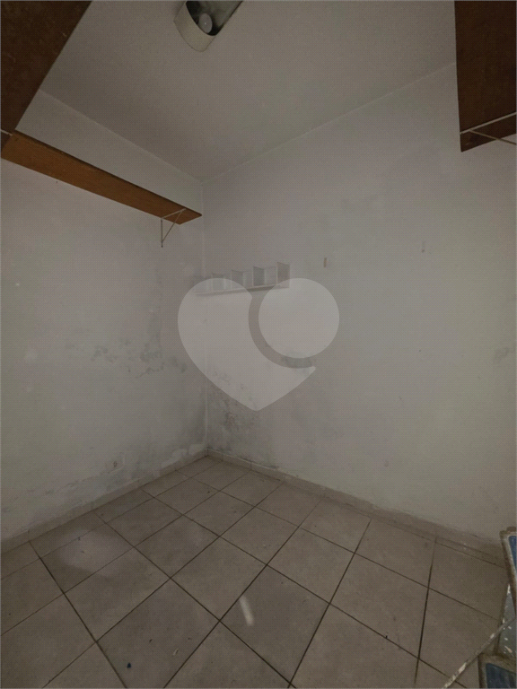 SOBRADO em VILA GUSTAVO