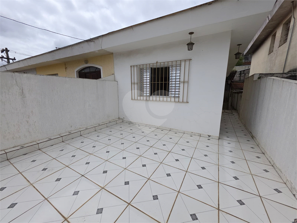 SOBRADO em VILA GUSTAVO