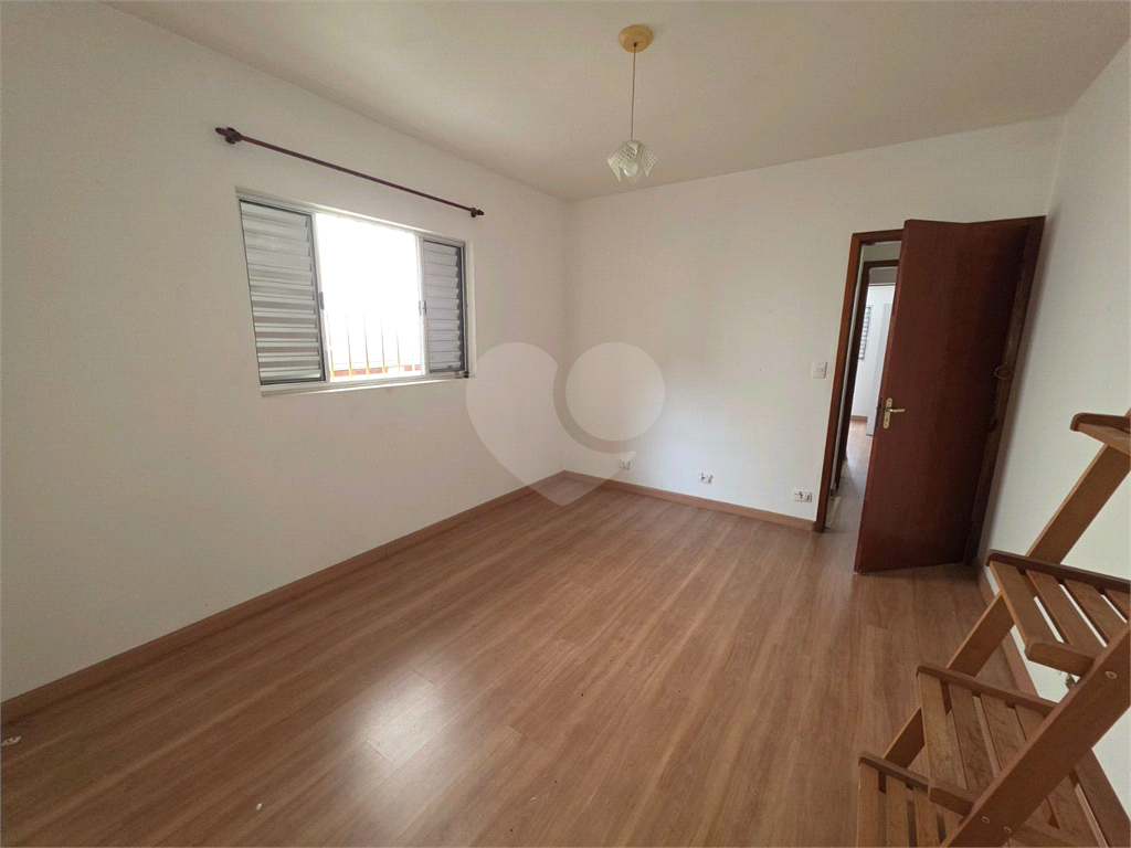 SOBRADO em VILA GUSTAVO