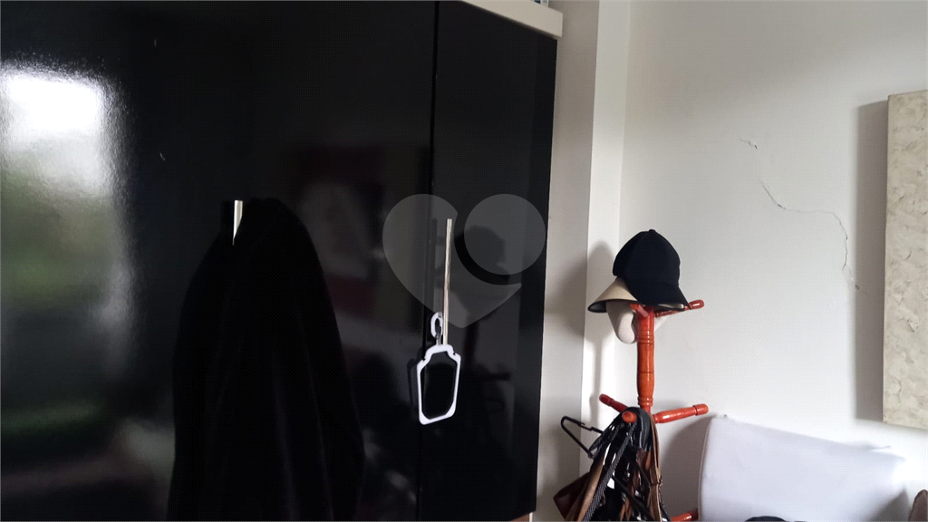 Parada Inglesa- Apartamento 2 quartos, sacada, vaga de garagem