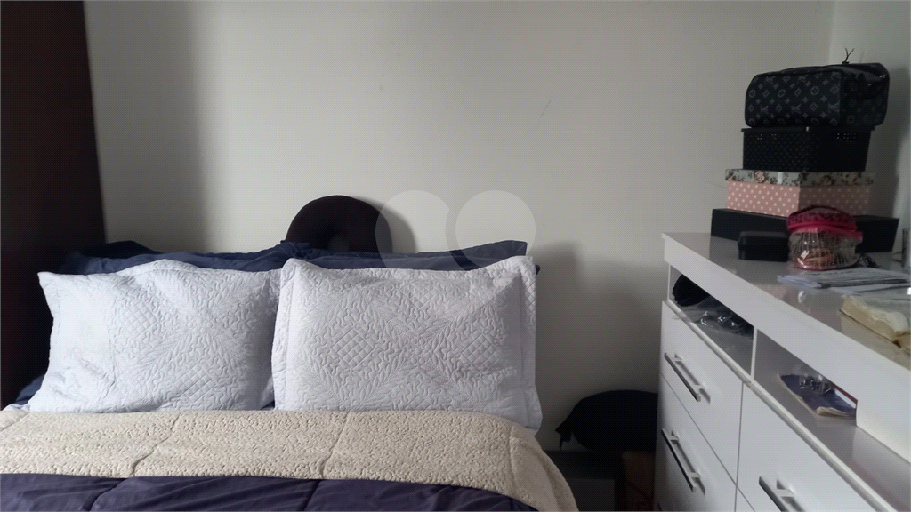 Parada Inglesa- Apartamento 2 quartos, sacada, vaga de garagem