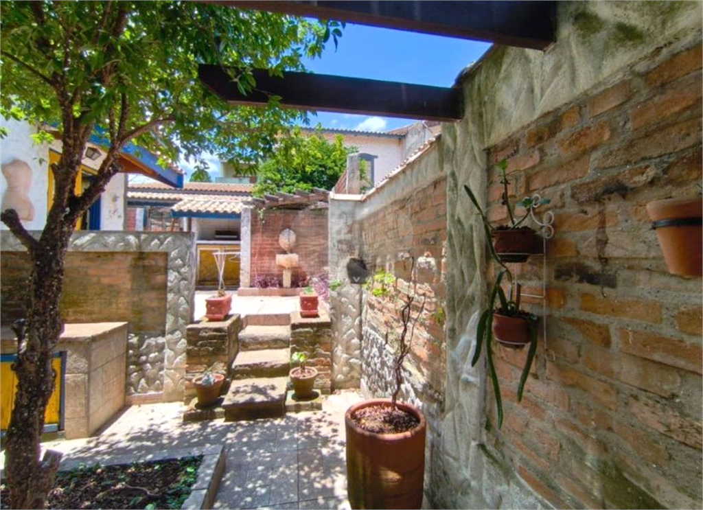 Casa à Venda | 3 dormitórios, 1 suíte | Edícula | 2 vagas em Atibaia/SP!