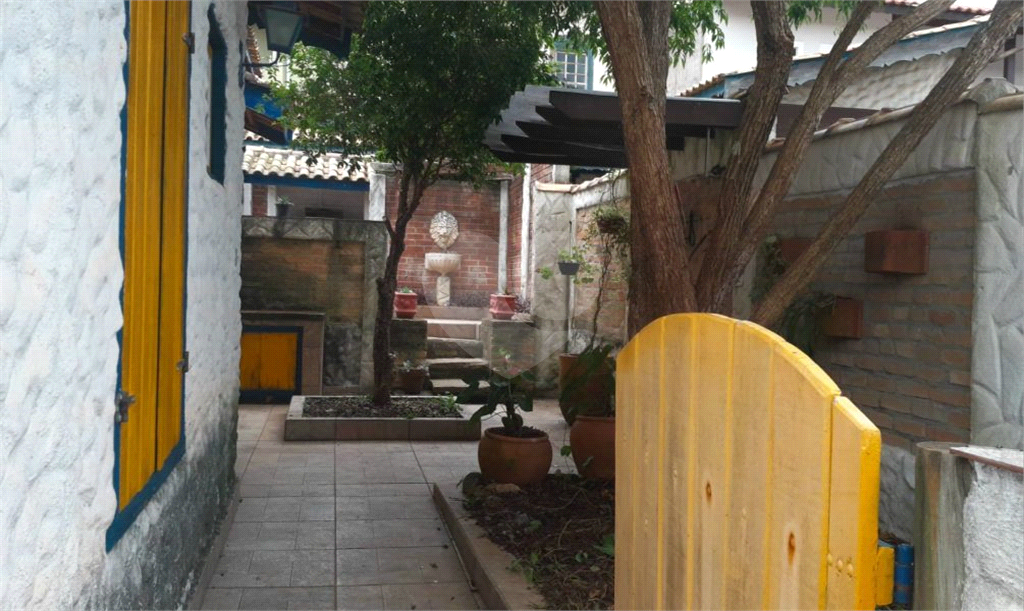 Casa à Venda | 3 dormitórios, 1 suíte | Edícula | 2 vagas em Atibaia/SP!