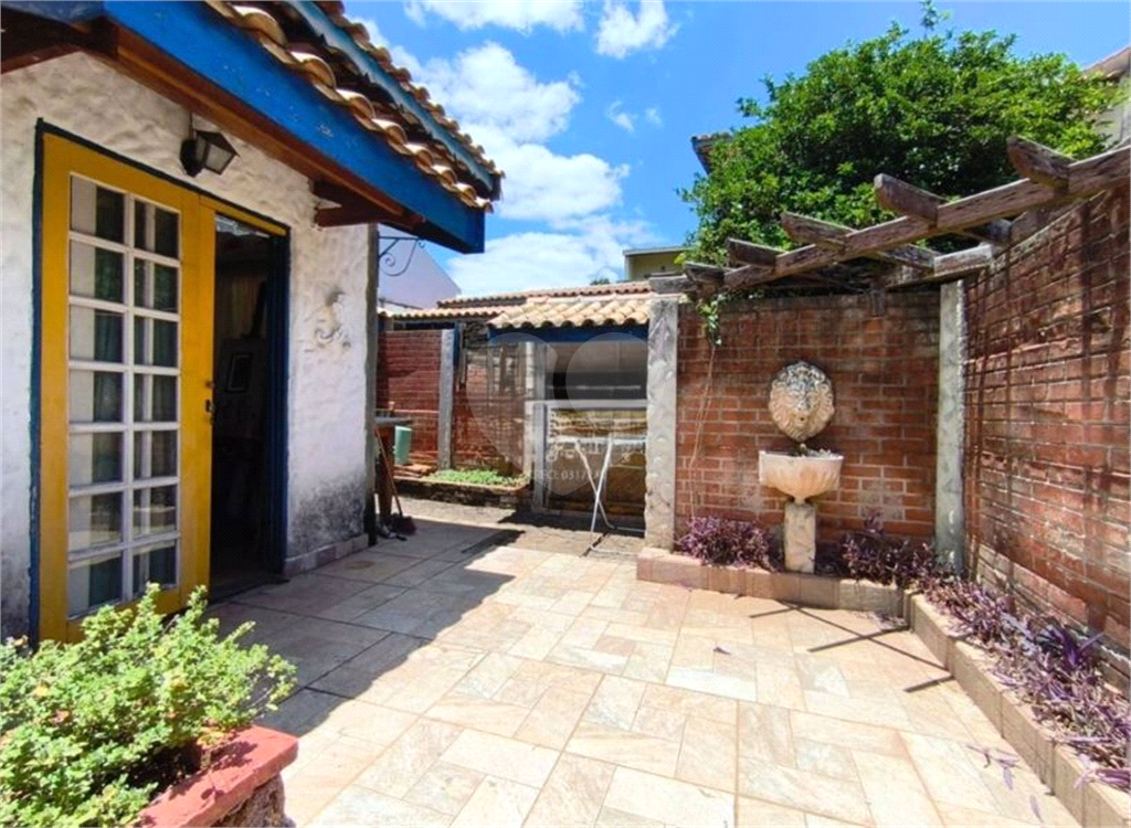 Casa à Venda | 3 dormitórios, 1 suíte | Edícula | 2 vagas em Atibaia/SP!