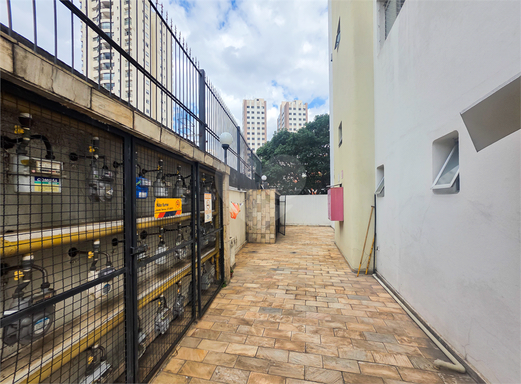 Apartamento - Mooca - 2 Quartos / Dormitórios - 1 Vaga - Venda / Compra