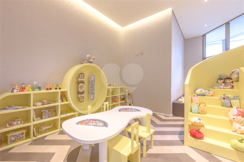 Apartamento a venda de 151m² com 3 dormitórios 3 suites 2 vagas em Moema 