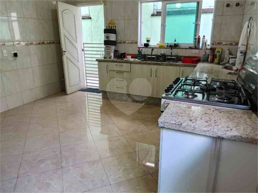 Luxuosa Casa em Condomínio Fechado no Tremembé – Jardim Floresta | Alto Padrão e Exclusividade