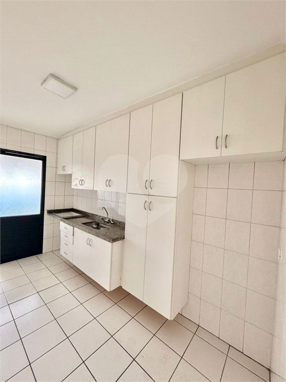 Apartamento no metrô Parada Inglesa - 88 metros  3 dormitórios 1 suíte e 2 vagas 