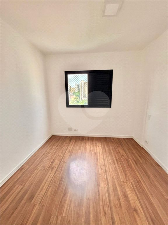 Apartamento no metrô Parada Inglesa - 88 metros  3 dormitórios 1 suíte e 2 vagas 