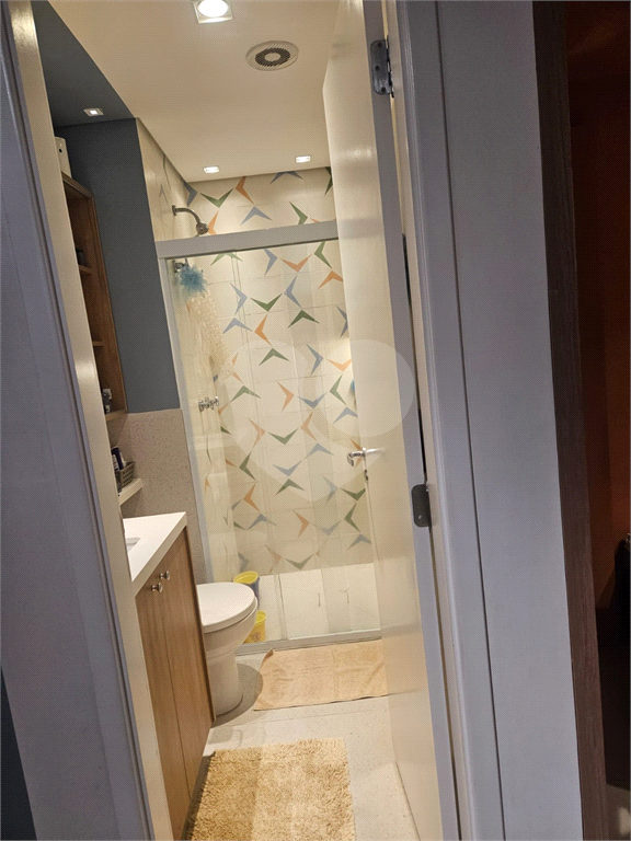 APARTAMENTO LINDAMENTE REFORMADO | 70 m² | 2 DORMITÓRIOS (1 SUÍTE) | Condomínio Clube Chácara Cantareira