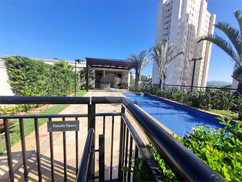APARTAMENTO LINDAMENTE REFORMADO | 70 m² | 2 DORMITÓRIOS (1 SUÍTE) | Condomínio Clube Chácara Cantareira