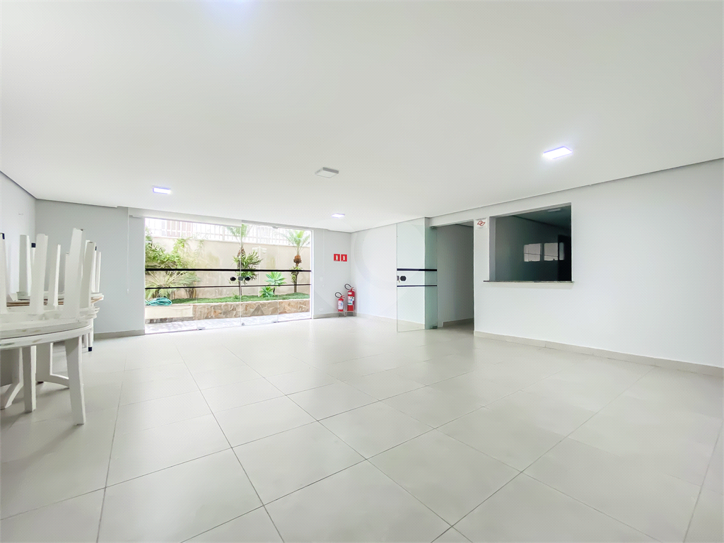 COBERTURA À VENDA 2A SAÚDE 4 DORMITÓRIOS 2 VAGAS VENDER