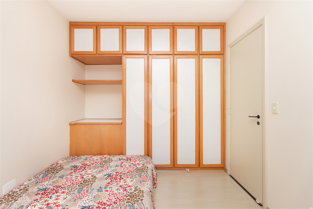 COBERTURA À VENDA 2A SAÚDE 4 DORMITÓRIOS 2 VAGAS VENDER