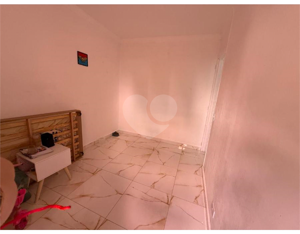 Apartamento a Venda de 42m2 com 2 dormitório