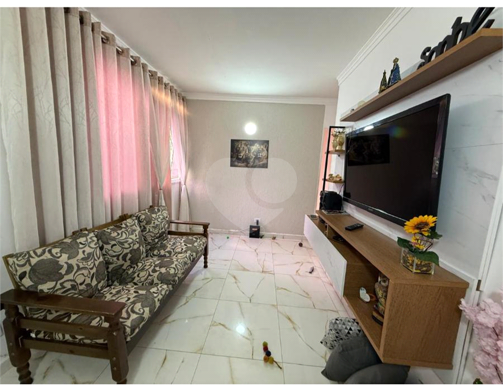 Apartamento a Venda de 42m2 com 2 dormitório