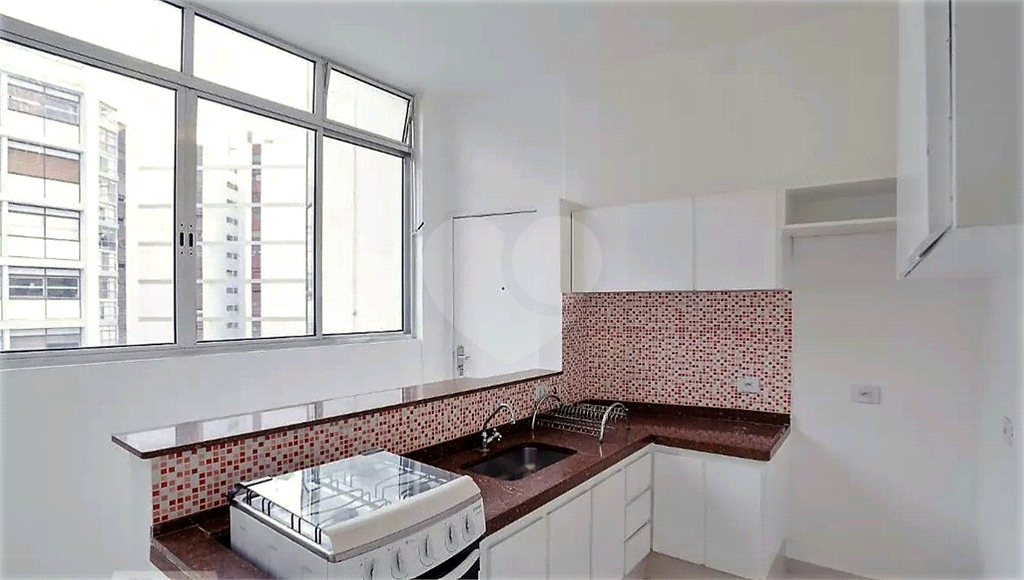 Aparta,emtp em Perdizes com 4 quartos