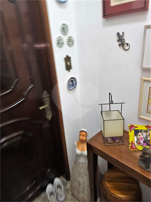 Aparta,emtp em Perdizes com 4 quartos