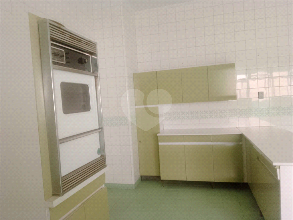 Praça da Republica. 4 quartos. suíte. terraço. vaga