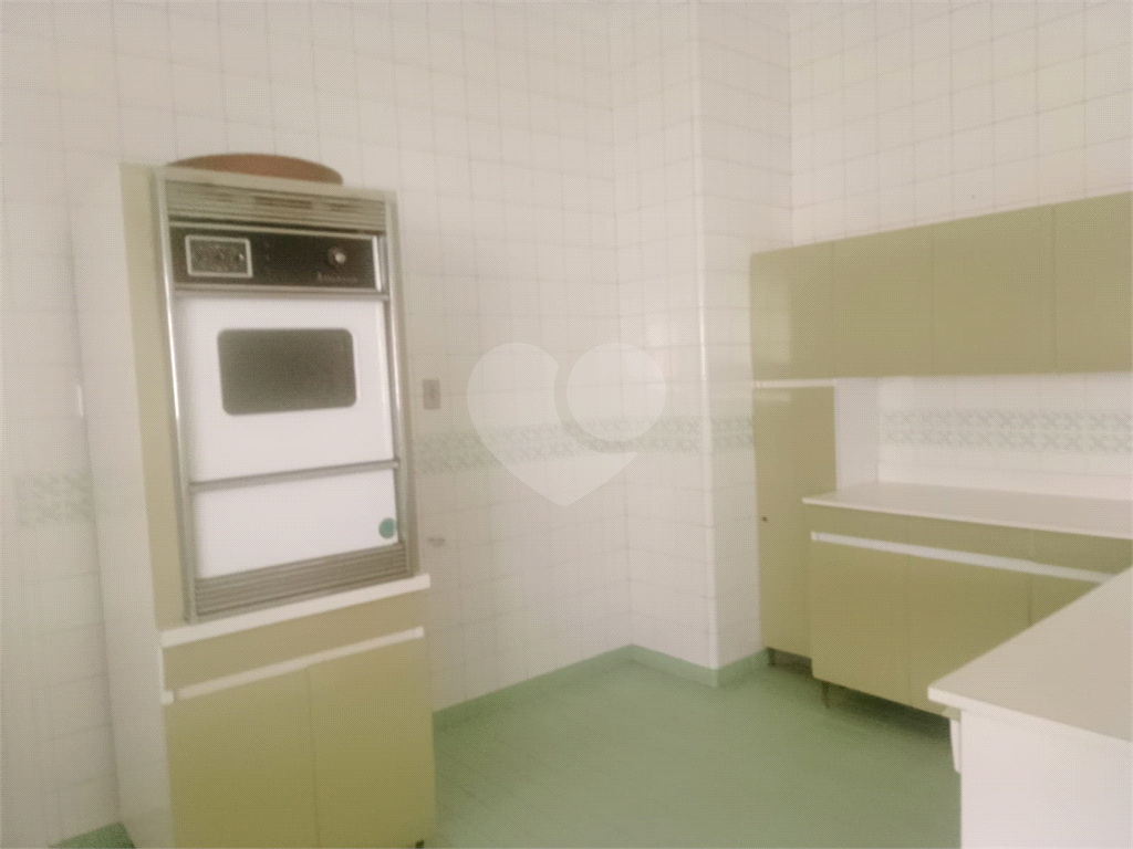 Praça da Republica. 4 quartos. suíte. terraço. vaga