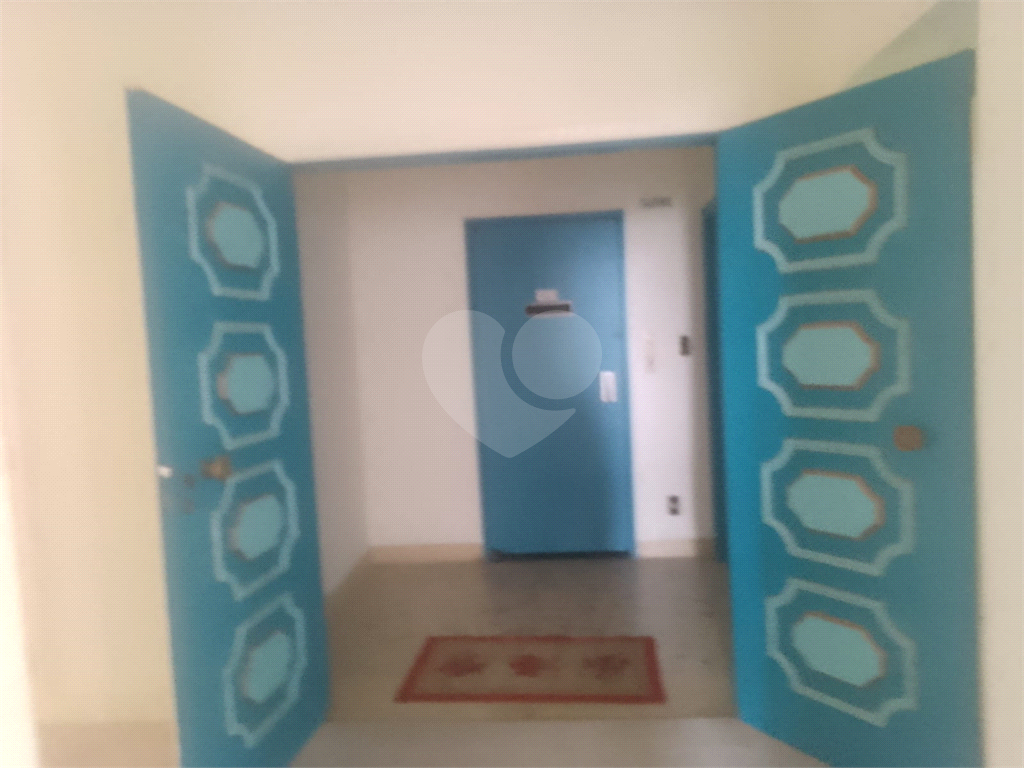 Praça da Republica. 4 quartos. suíte. terraço. vaga