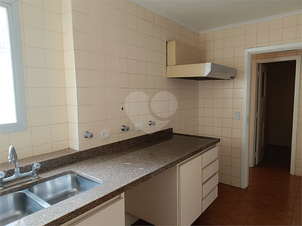 Apartamento com 3 quartos no Brooklin