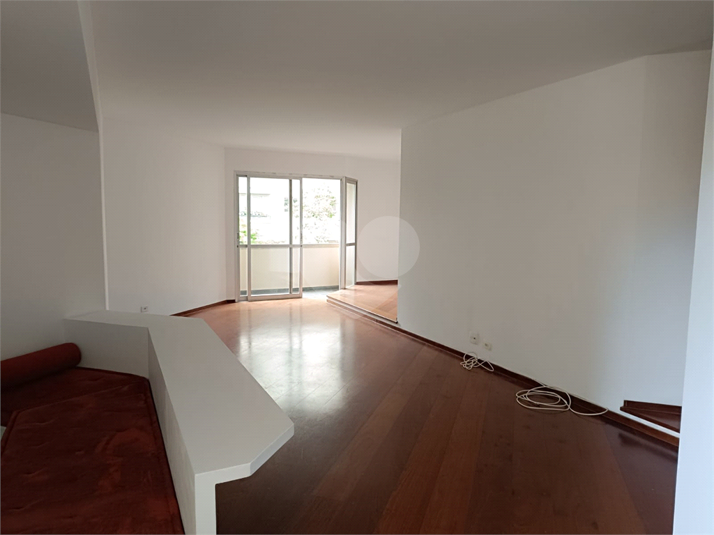 Apartamento com 3 quartos no Brooklin