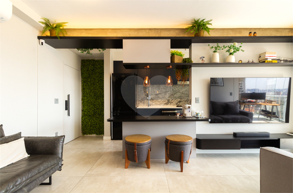 APARTAMENTO em VILA MASCOTE