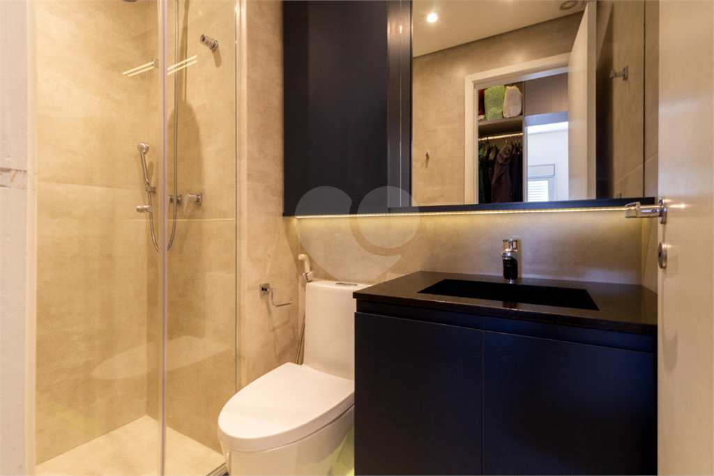 APARTAMENTO em VILA MASCOTE