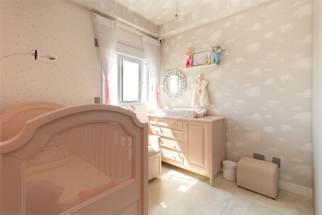 APARTAMENTO em VILA MASCOTE