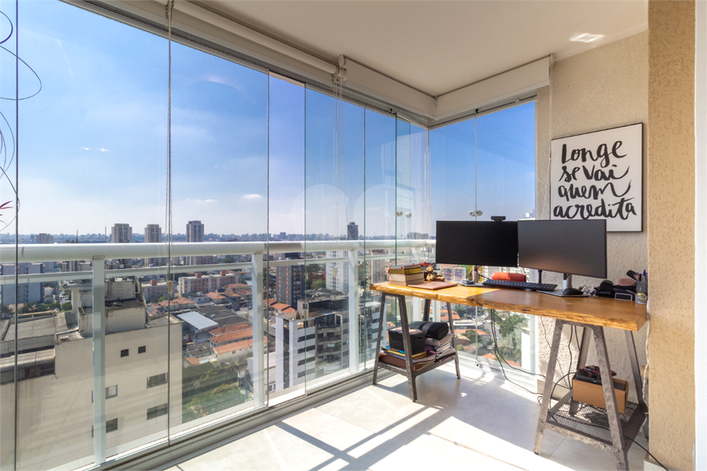 APARTAMENTO em VILA MASCOTE