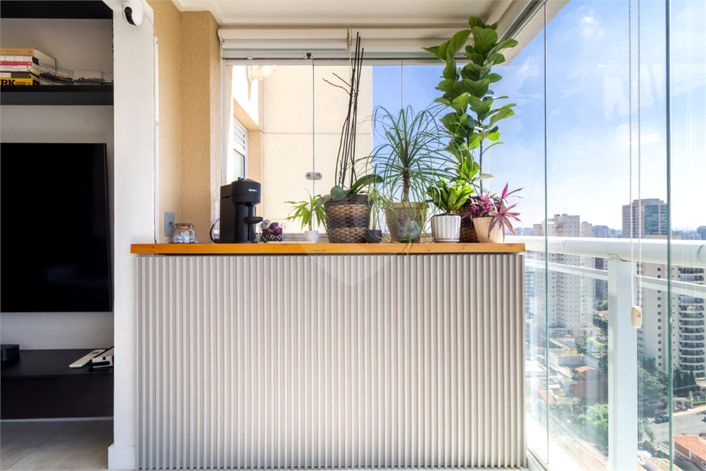 APARTAMENTO em VILA MASCOTE