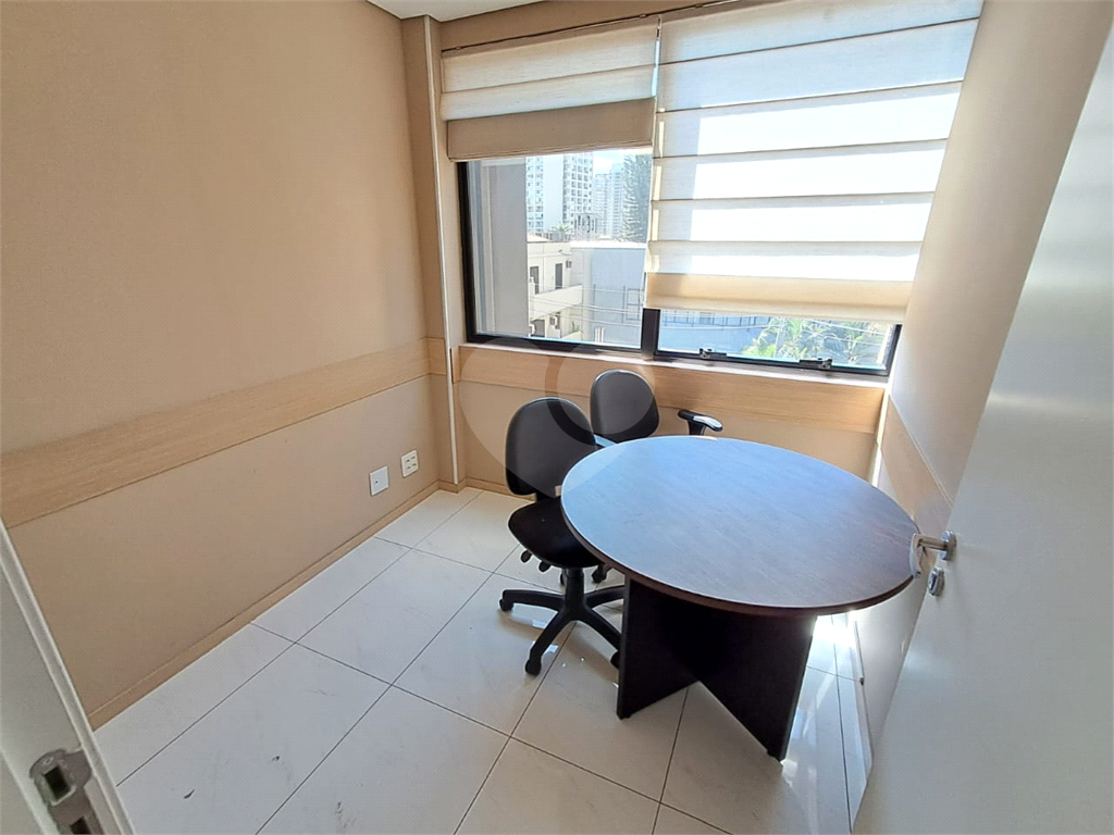 Conjunto / Sala Comercial - Vila Mariana - 100 m² - 2 Vagas - Locação / Aluguel