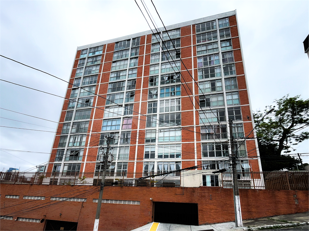 Apartamento com 57 m² à venda na Vila Mariana próximo ao metrô e Parque da Aclimação