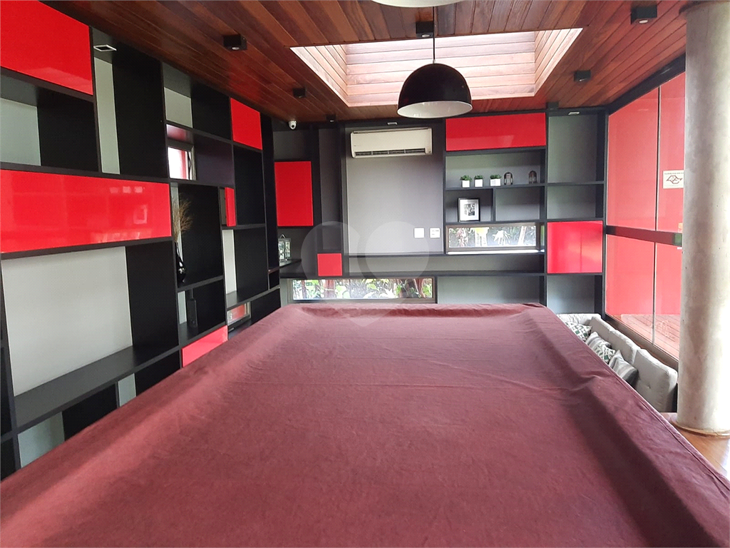 Apartamento metro Borba gato . 2 vagas, 73 metros