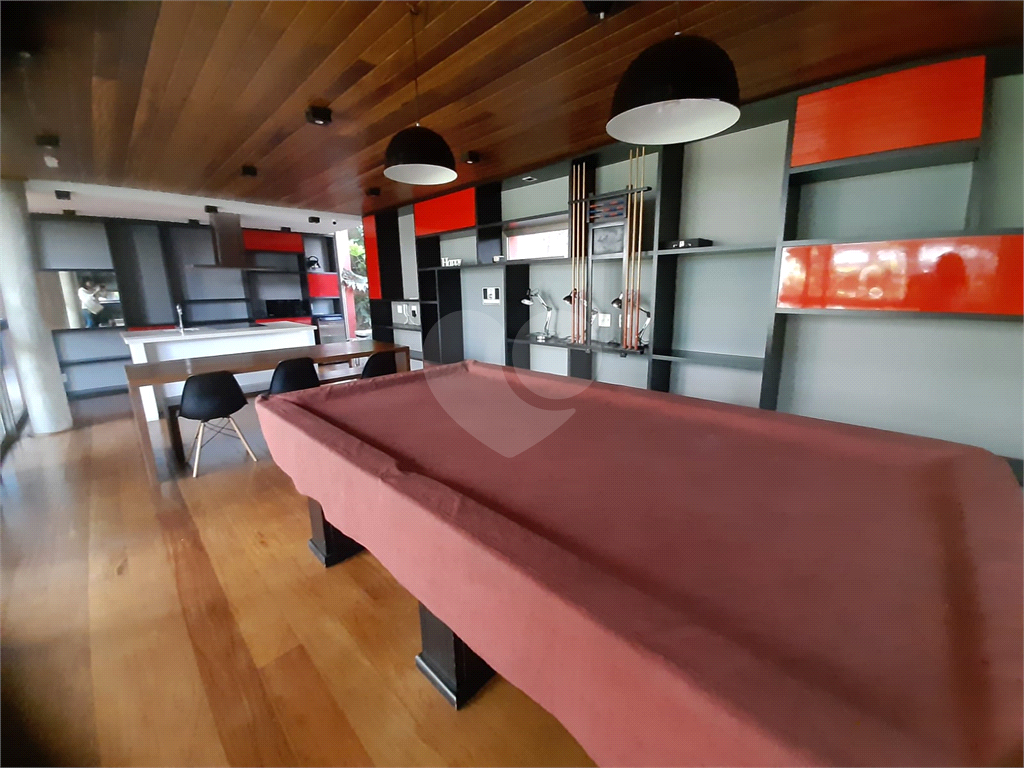 Apartamento metro Borba gato . 2 vagas, 73 metros