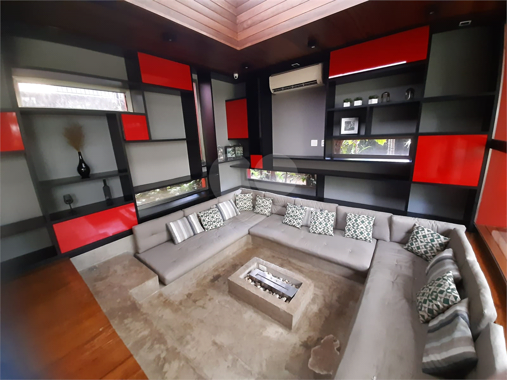 Apartamento metro Borba gato . 2 vagas, 73 metros