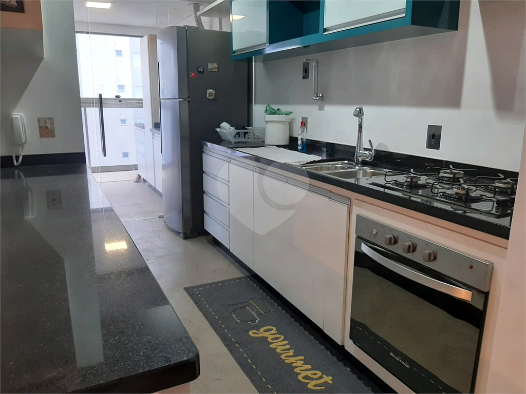 Apartamento metro Borba gato . 2 vagas, 73 metros