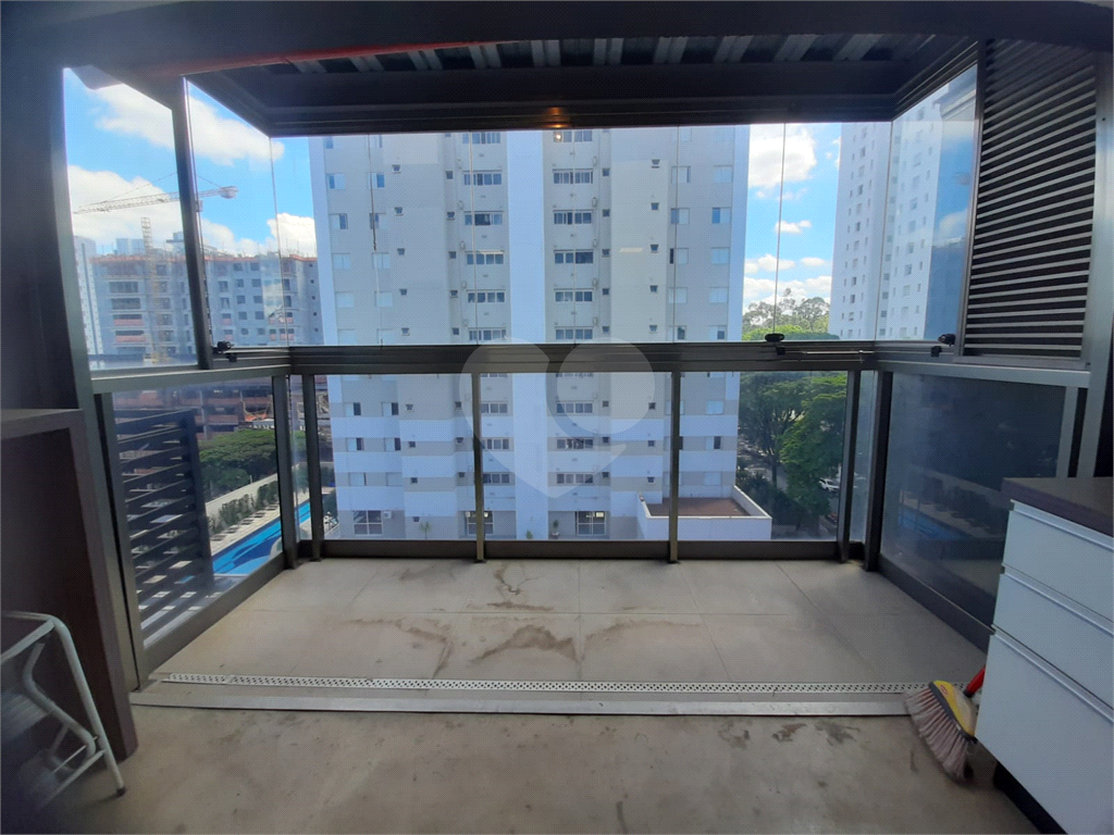 Apartamento metro Borba gato . 2 vagas, 73 metros