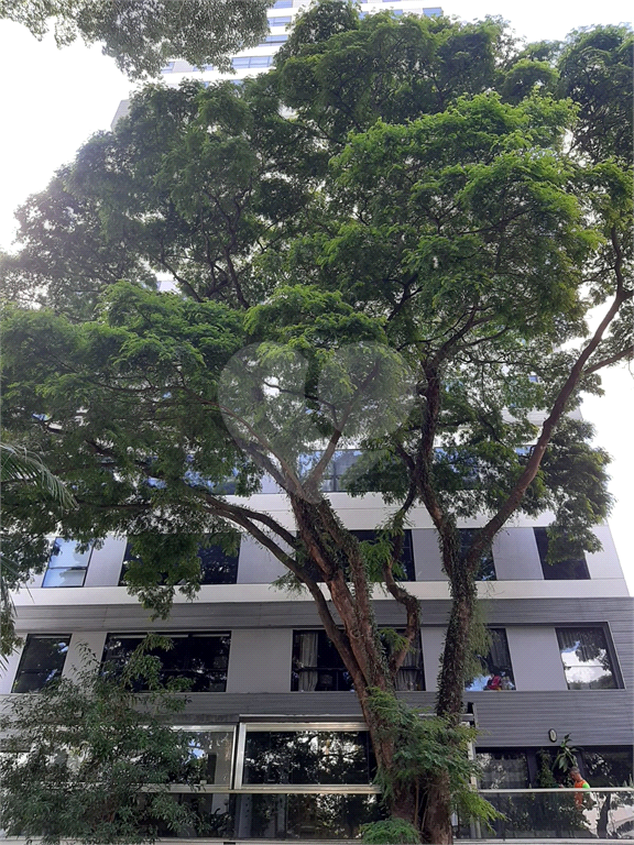 Apartamento metro Borba gato . 2 vagas, 73 metros