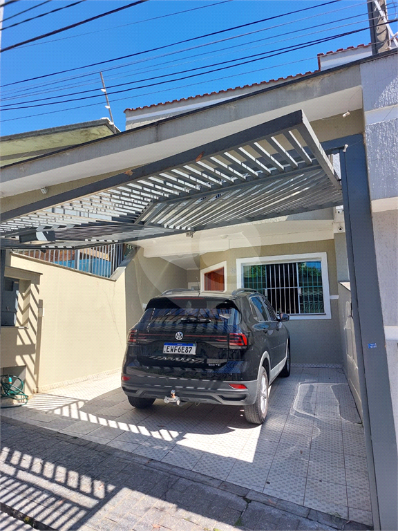 Incrível sobrado a 600 metros do metrô Jardim São Paulo - ande apenas 10 minutos.