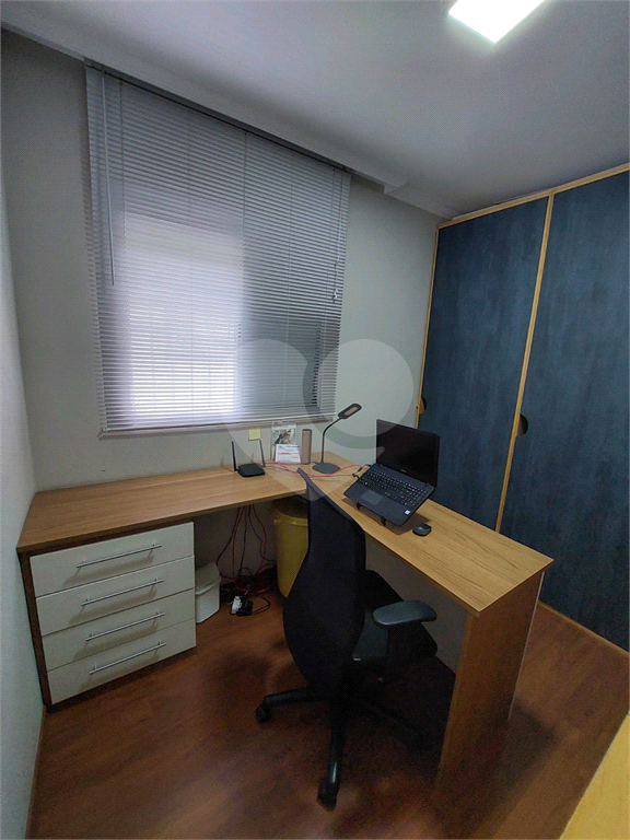 Incrível sobrado a 600 metros do metrô Jardim São Paulo - ande apenas 10 minutos.