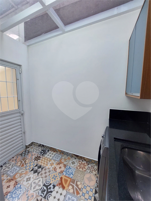 Incrível sobrado a 600 metros do metrô Jardim São Paulo - ande apenas 10 minutos.