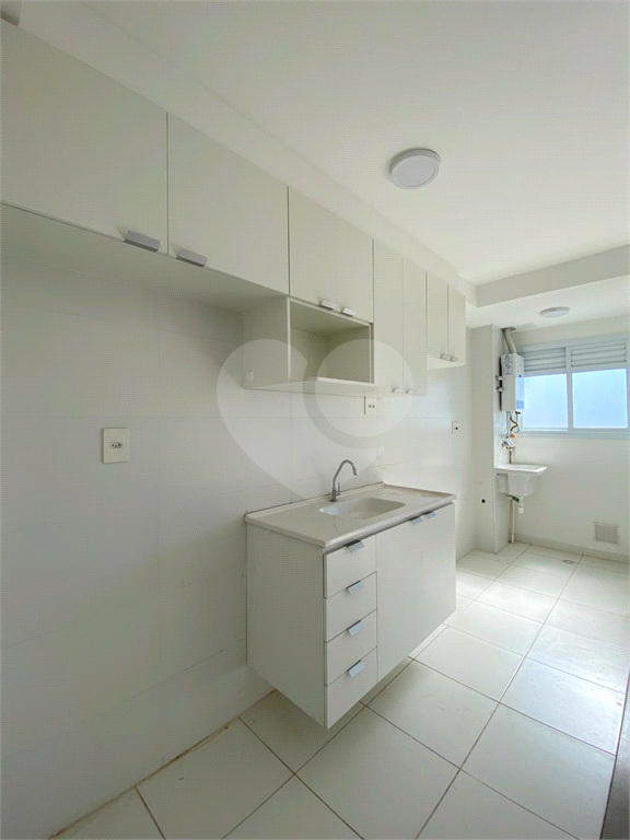 Apartamento na  Vila Paulicéia 2 dormitórios