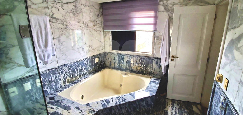 Cobertura 232m², 3 Suítes. 3 Vagas no Morumbi 